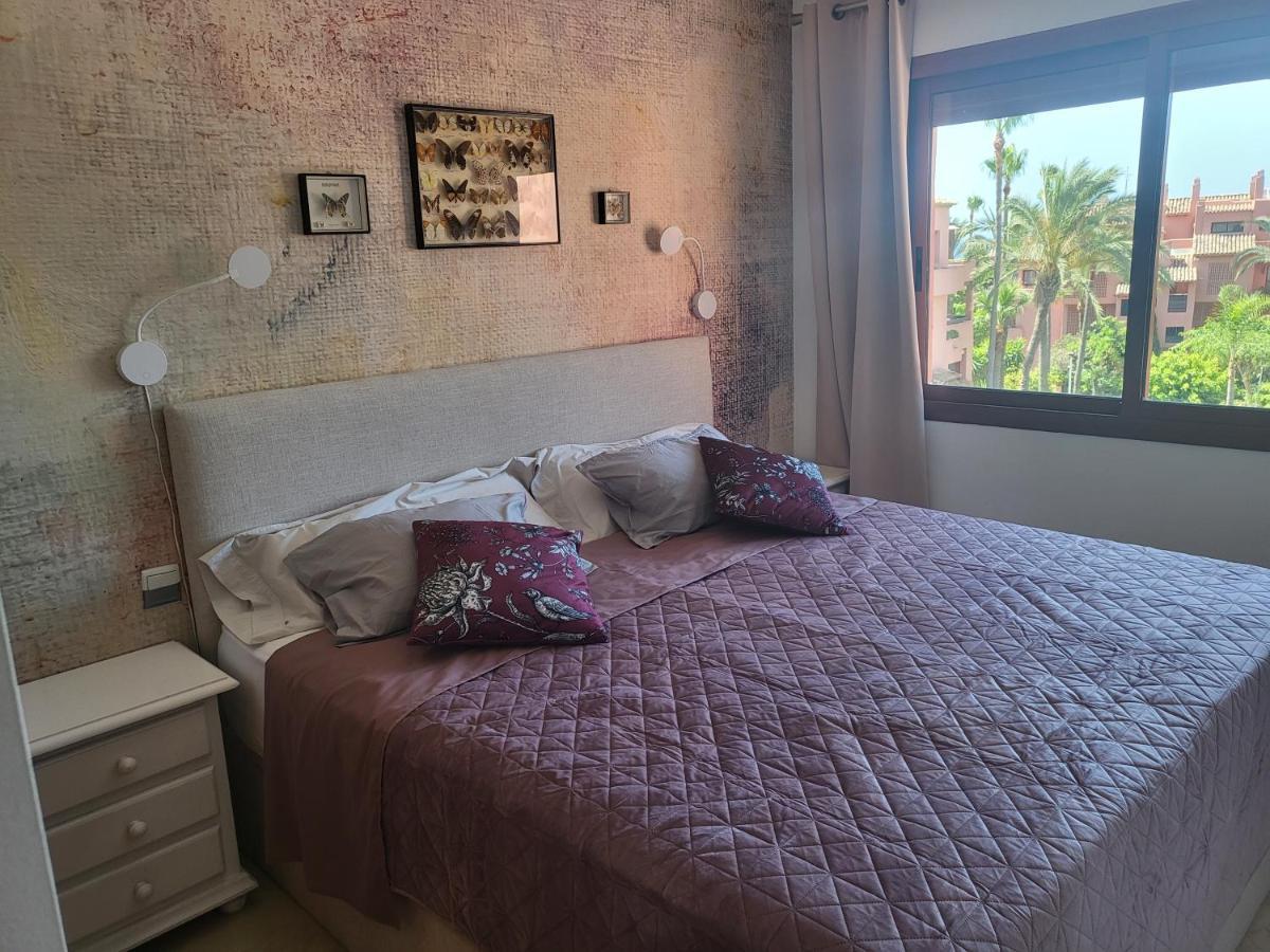 Lovely Penthouse On The Beach, Amazing Views Apartment Marbella