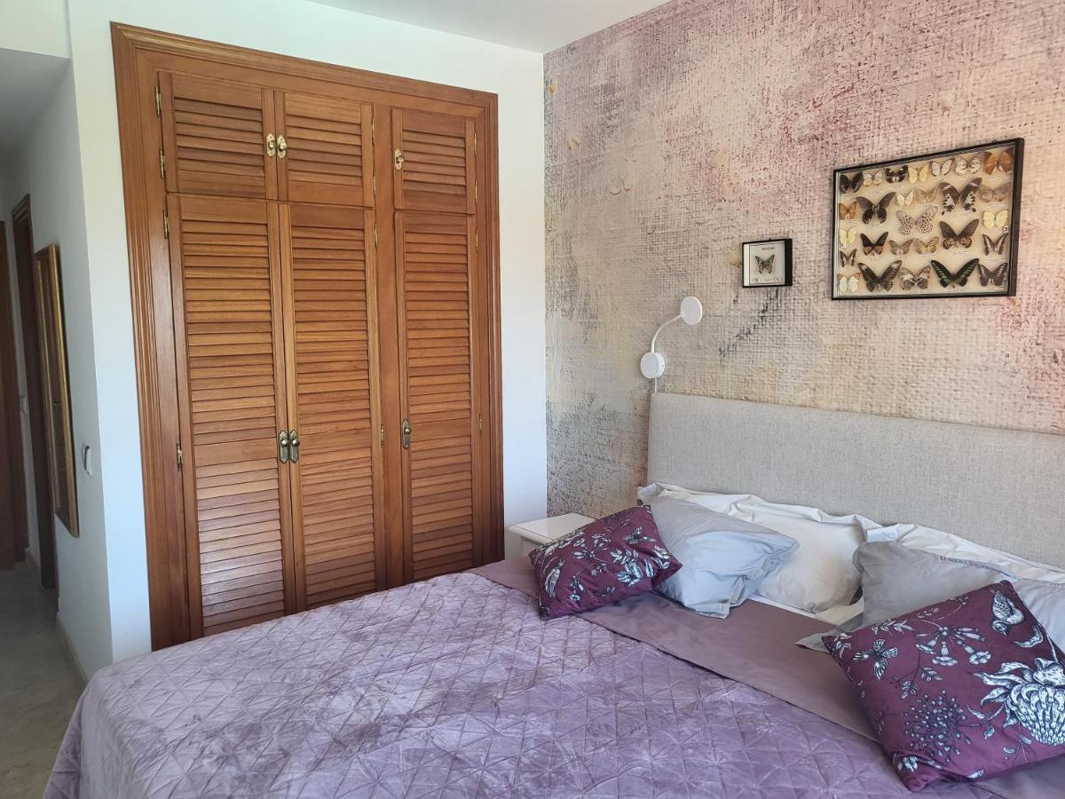 Apartamento Lovely Penthouse On The Beach, Amazing Views